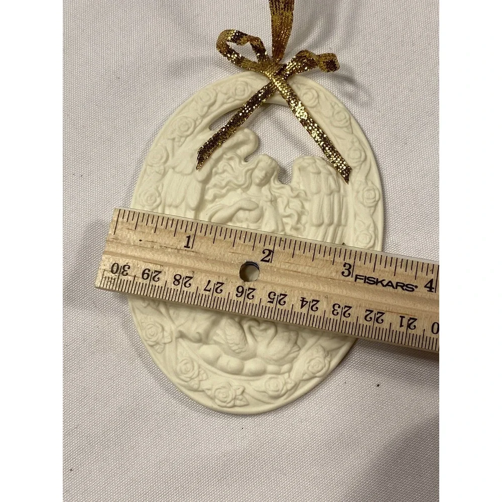 party lite ANGEL OF‎ LOVE ornament P7929